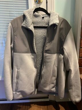 Uniqlo Grey Men Jacket